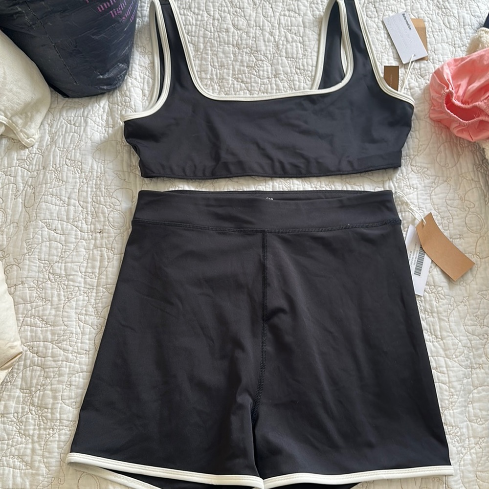 Reformation Ecomove set